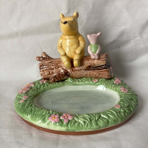 Disney Classic Winnie The Pooh Piglet Ceramic Soap Trinket Dish Hand Painted - Picture 1 of 9